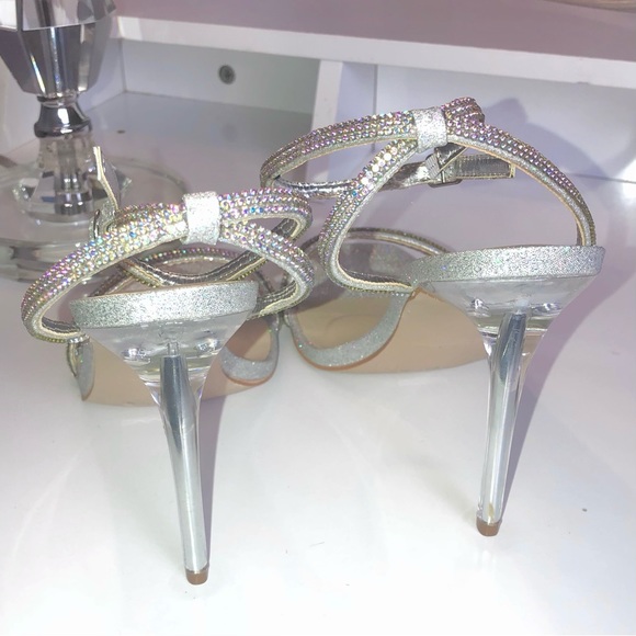🤍 Aurora Rhinestone Heels 🤍 - Picture 3 of 6